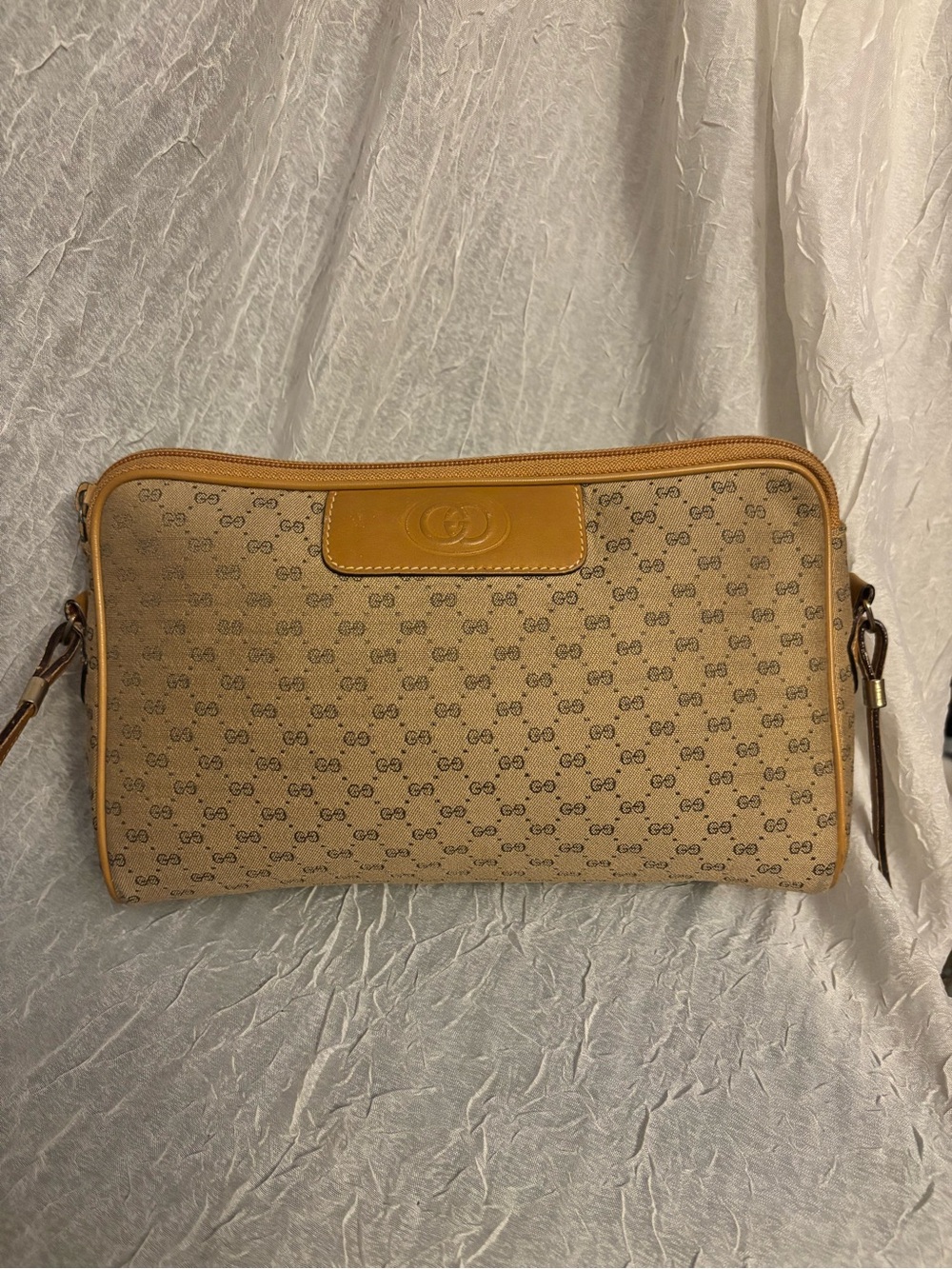 Vintage Gucci GG Monogram Canvas Crossbody Shoulder Bag Tan Brown